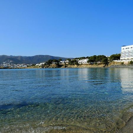 Llança Hotel Grifeu מראה חיצוני תמונה