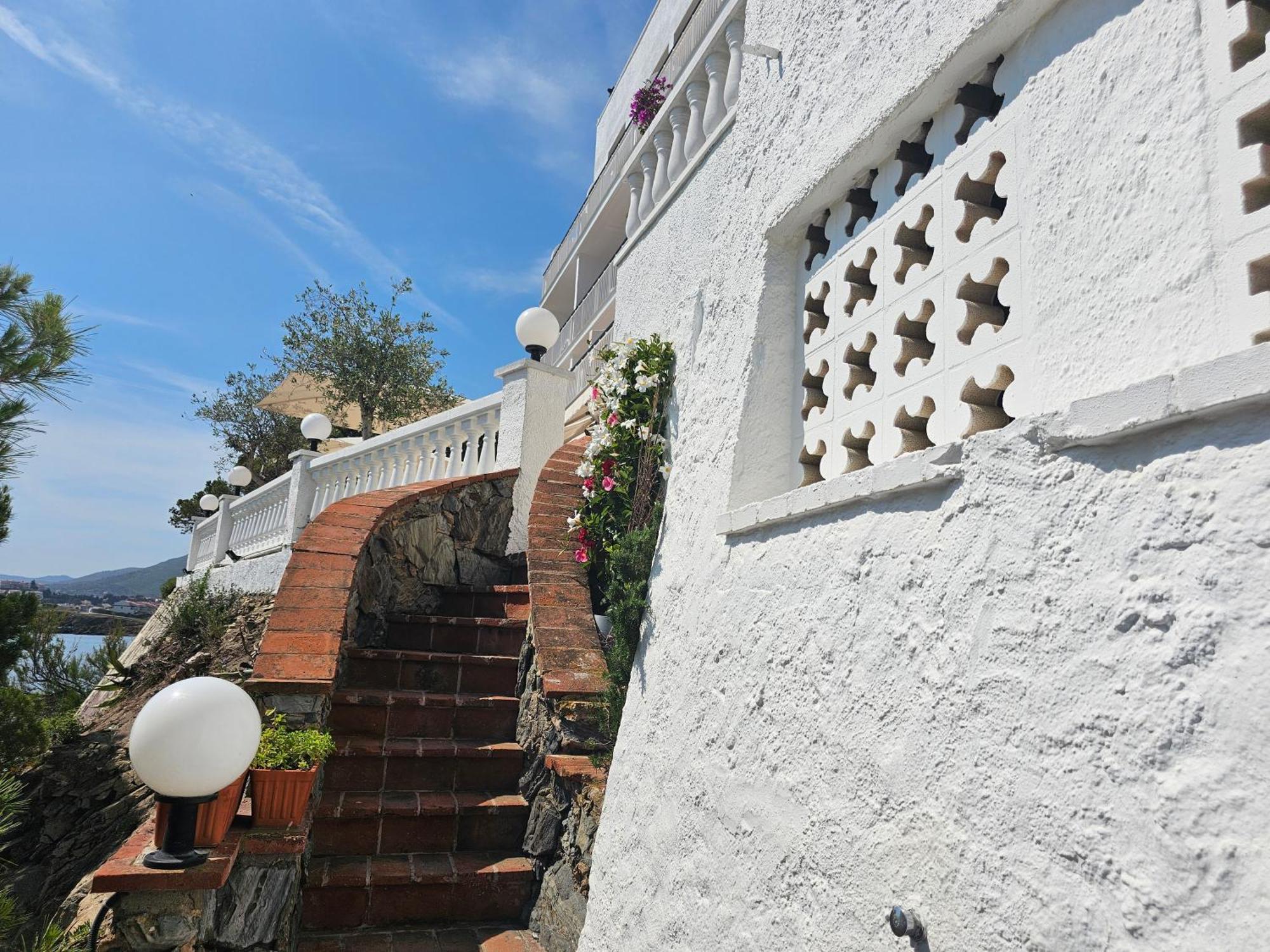 Llança Hotel Grifeu מראה חיצוני תמונה