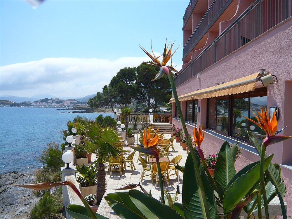 Llança Hotel Grifeu מראה חיצוני תמונה